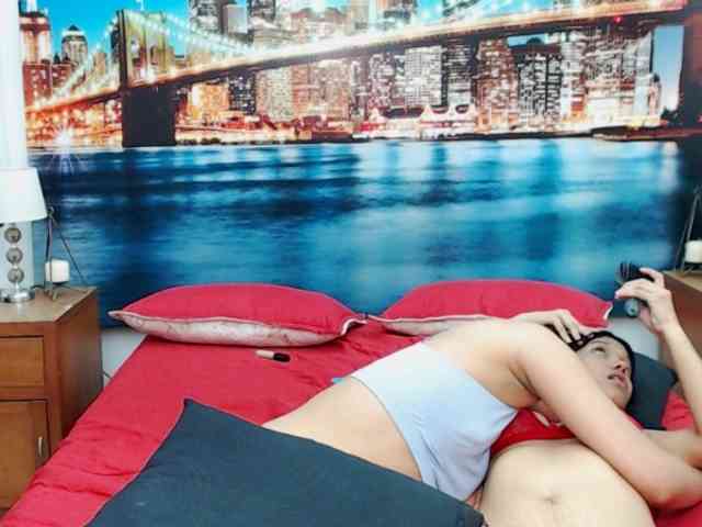 KendraAndMishel webcam