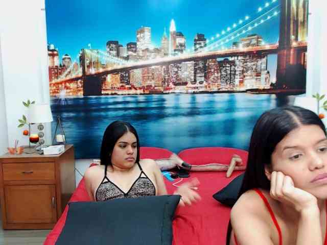 private live sex show KendraAndMishel
