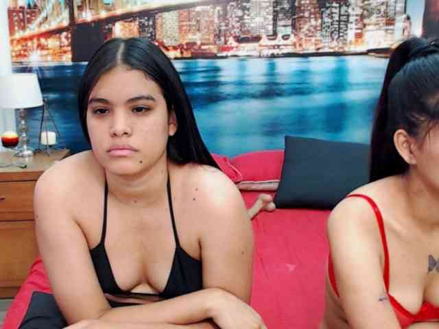 KendraAndMishel webcam