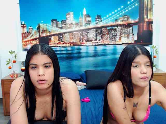 KendraAndMishel webcam