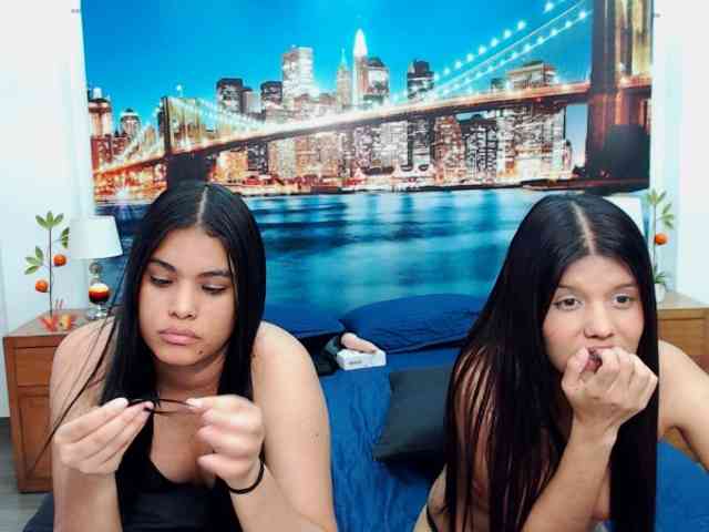 KendraAndMishel webcam