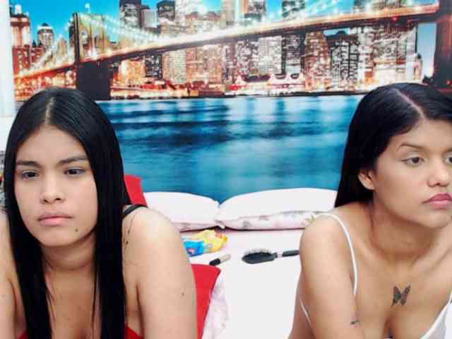 KendraAndMishel webcam