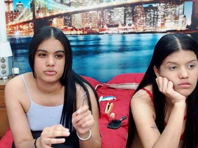 KendraAndMishel webcam