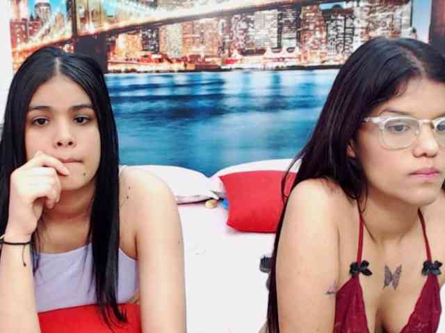 KendraAndMishel webcam