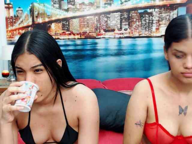 voyeur videochat KendraAndMishel