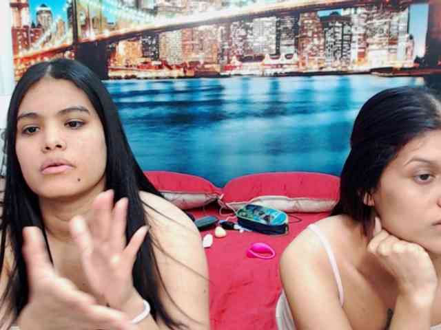 KendraAndMishel webcam