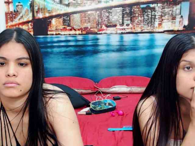 KendraAndMishel webcam