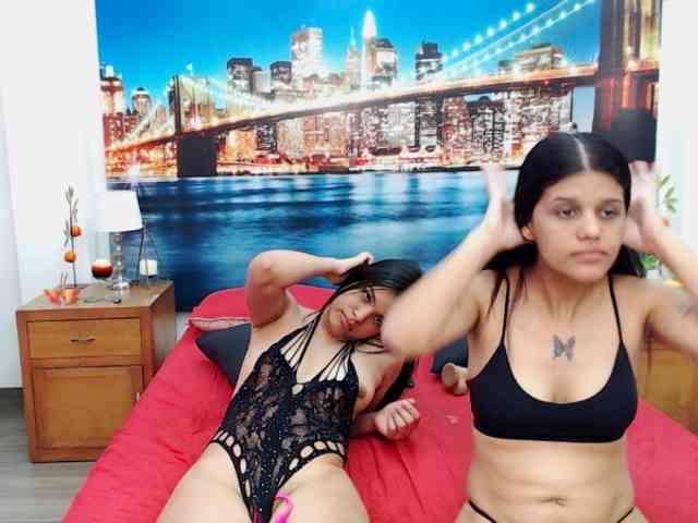 KendraAndMishel webcam