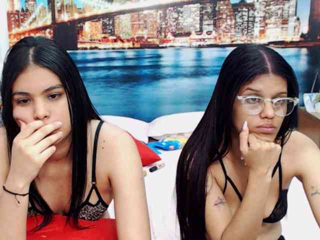 KendraAndMishel webcam