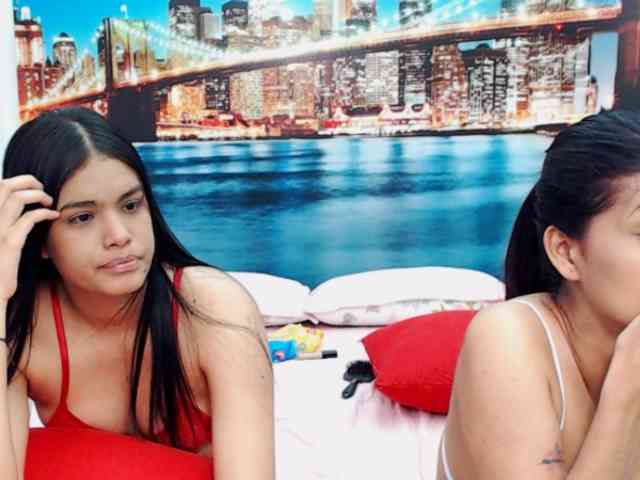 KendraAndMishel webcam