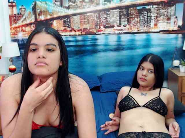 KendraAndMishel webcam