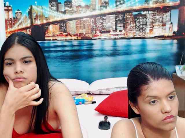 KendraAndMishel webcam