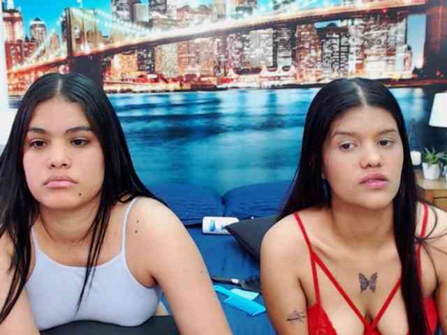 KendraAndMishel webcam