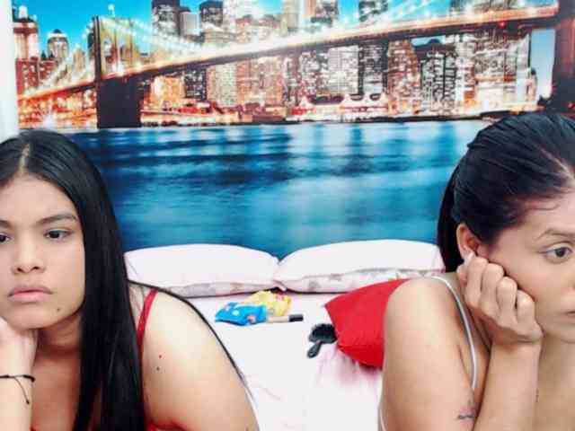KendraAndMishel webcam