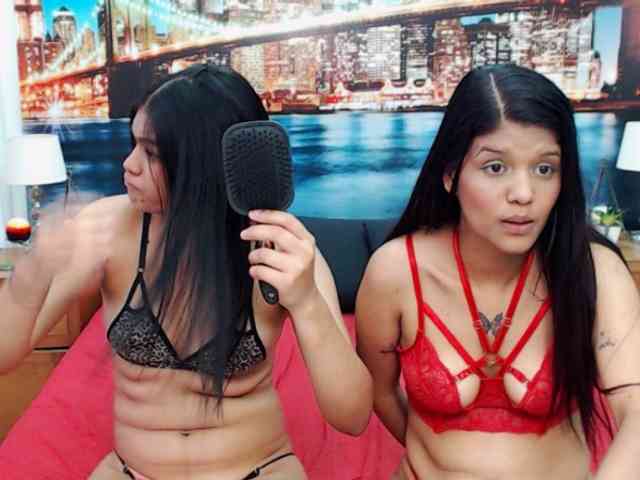 KendraAndMishel webcam