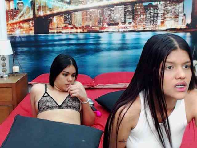 KendraAndMishel webcam