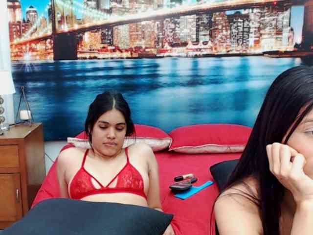 striptease chatroom KendraAndMishel