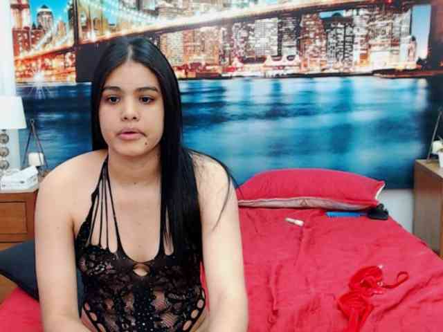 KendraAndMishel webcam