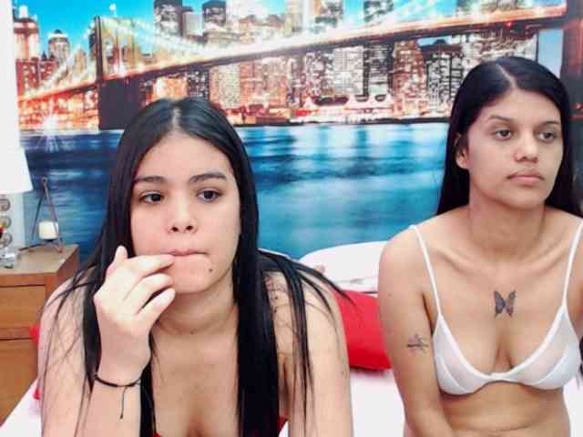 KendraAndMishel webcam
