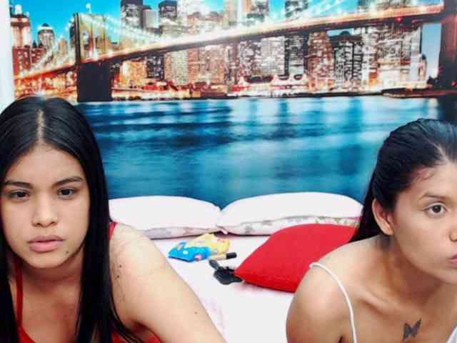 KendraAndMishel webcam