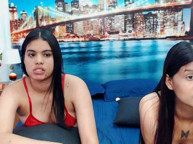 KendraAndMishel webcam