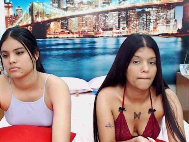 KendraAndMishel webcam