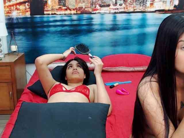 live sex chats KendraAndMishel