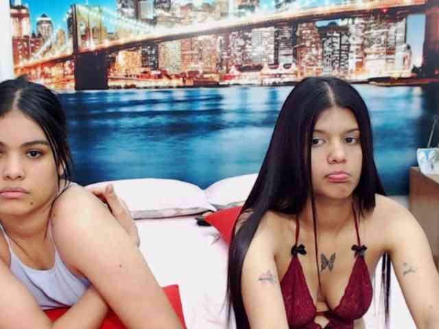 KendraAndMishel webcam