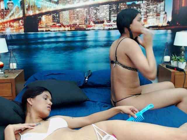 KendraAndMishel webcam