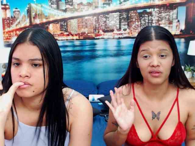 KendraAndMishel webcam