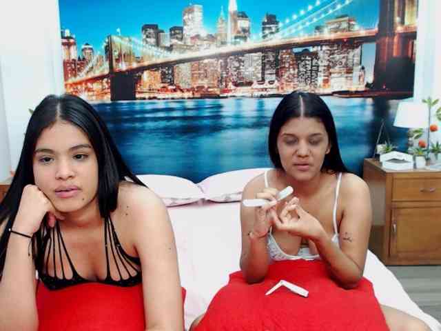 KendraAndMishel webcam
