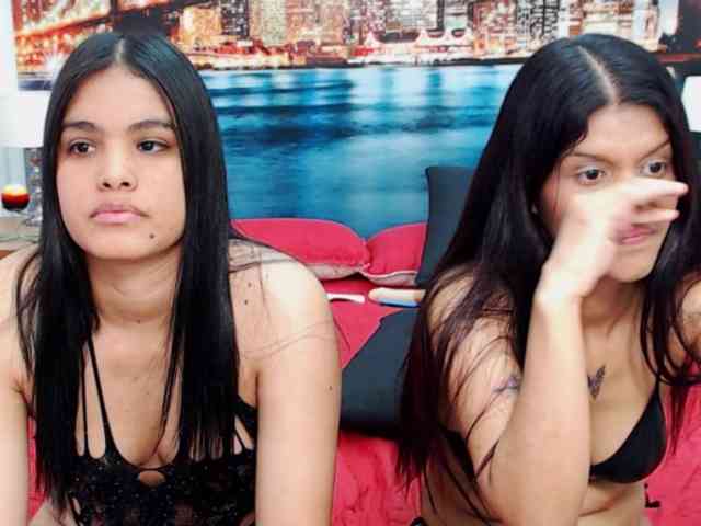 KendraAndMishel webcam