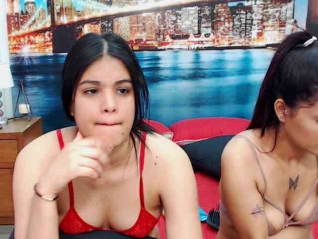 KendraAndMishel webcam