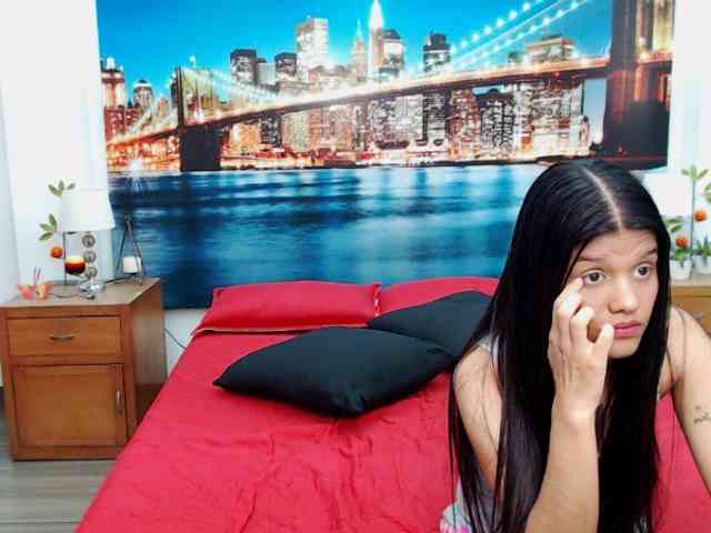 KendraAndMishel webcam