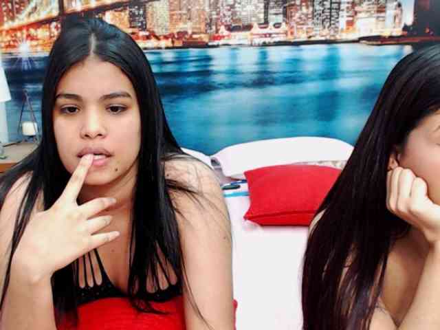 KendraAndMishel webcam