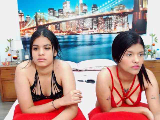 KendraAndMishel webcam