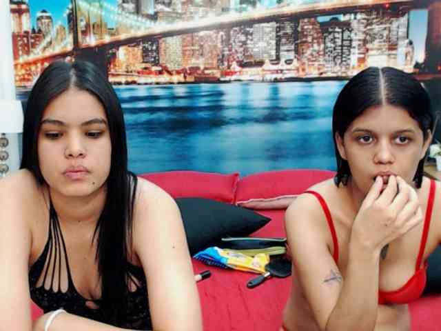 KendraAndMishel webcam