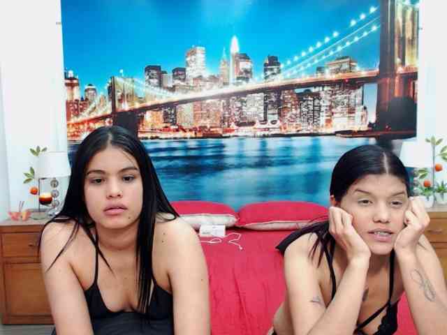 KendraAndMishel webcam