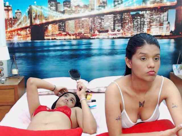 KendraAndMishel webcam