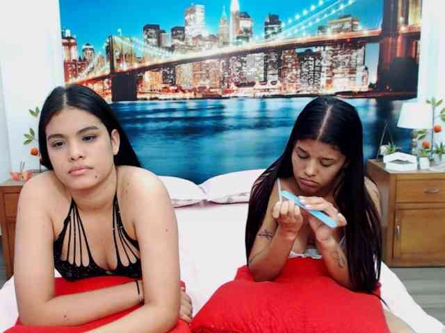 KendraAndMishel webcam