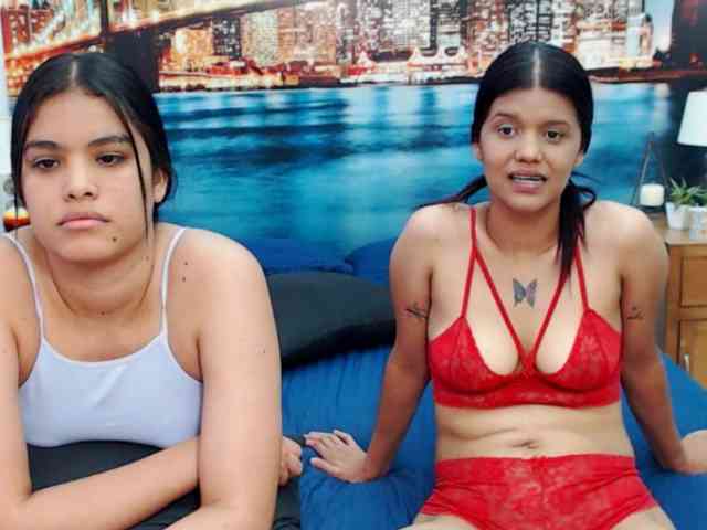 KendraAndMishel webcam