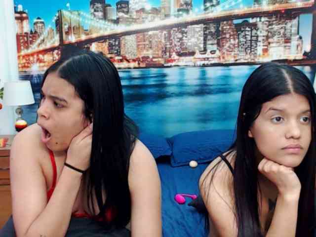 KendraAndMishel webcam