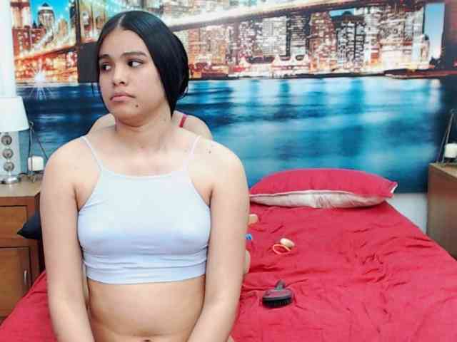 KendraAndMishel webcam