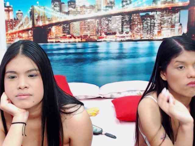 KendraAndMishel webcam