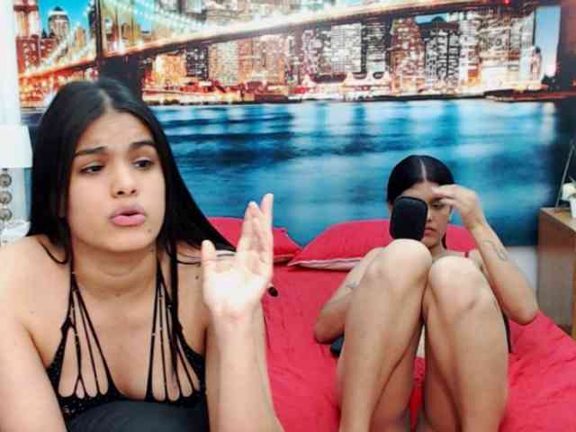 KendraAndMishel webcam