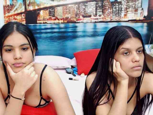 KendraAndMishel webcam