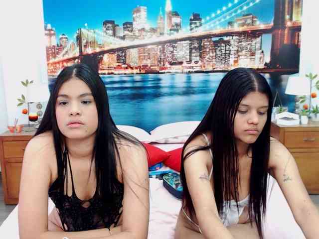 KendraAndMishel webcam