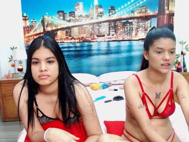 KendraAndMishel webcam