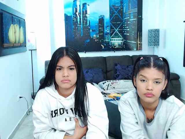 KendraAndMishel webcam