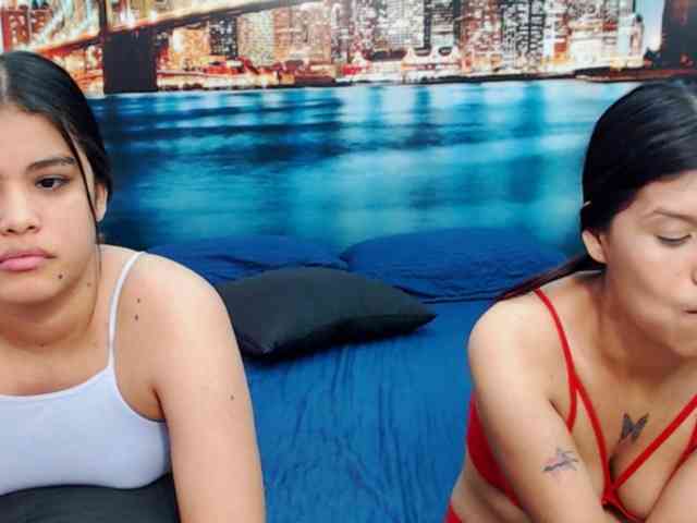 KendraAndMishel webcam